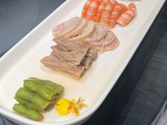 -HOMES上海本帮菜(襄阳公园店)