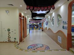 -蓝旗亲子游泳(范湖万达广场店)