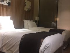 -珠海棕泉水疗酒店(拱北口岸高铁站店)