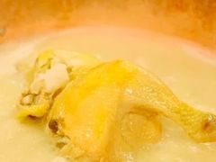 -鲜入围煮花胶鸡海鲜火锅