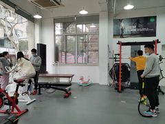 -APT运动康复中心(徐汇万科店)