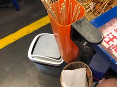 -马路边边 传媒大学店