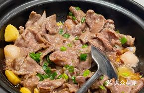 Stir-fried Beef Shank with Ginger and Scallion