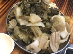 酸菜-周良天山牛杂城(天山路总店)