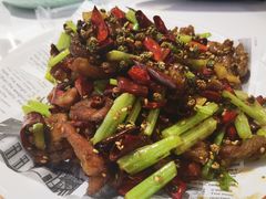 -嗨辣小聚·盘锦河蟹·海鲜烧烤龙虾(盘锦十年好店)