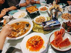 -巴特餐饮6加1音乐餐吧·新疆菜