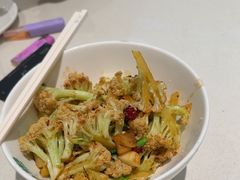 -绿草地·湘菜(7mall店)