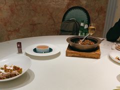 -沪华海鲜大酒楼(南汇店)