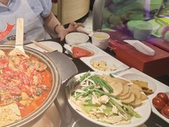 -辣尚瘾·烤鱼·新川菜(牡丹园直营店)