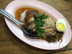 猪脚饭-马里奥明星猪脚饭