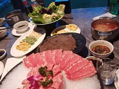 -德天肥牛海鲜火锅(城西银泰店)
