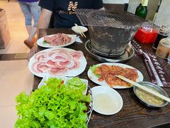 -韩风烤牛肉冷面店