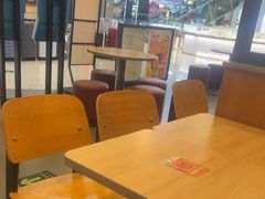 -汉堡王(下沙银泰店)