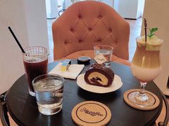 -Me Coffee下午茶艺术空间