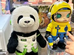 -泡泡玛特POPMART(蓝色港湾店)