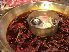 -小龙坎火锅(湖滨银泰in77店)