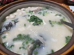-姜君·千岛湖鱼头馆(浦东大道店)