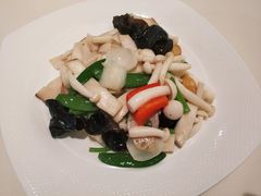 鲜杂菌炒素珍-太兴餐厅(东方广场分店)