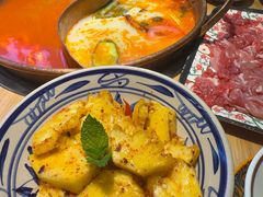 -洱火云南酸菜牛肉火锅(石景山当代商城店)