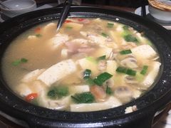 -梁家大院•农家菜(昆山会展中心店)