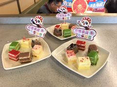 -海底捞火锅(王府井银泰in88店)