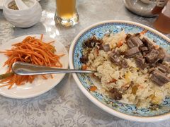 -汗腾格里·风味餐厅(新疆驻京办店)