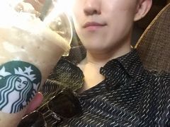 iphone_upload_pic-星巴克臻选(杭州万象城店)