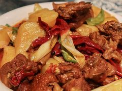 新疆大盘鸡-巴扎美食·新疆菜·西域歌舞表演餐厅(新疆大厦店)