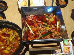 -川堂风·跷脚牛肉·乐山爆炒(宝山日月光店)