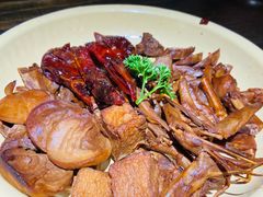 酱鸭头-打酱油·非遗淮扬菜(瘦西湖梅岭店)