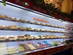 自助取餐区-马路边边串串香形象店(磐石路店)
