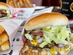 -FATBURGER 特富客汉堡(外交公寓店)