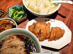 -裕兴记•蟹黄面馆(人民广场店)