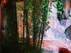 -暴风岛沉浸式体验馆(百联世纪店)