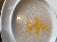 -香山湖家家宴(中山陵店)