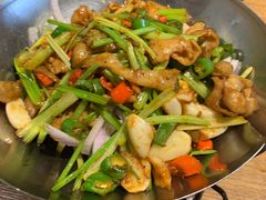 干锅肥肠-茅炒屋龙虾·烧烤·湘菜(新河路店)