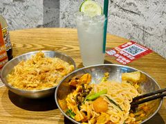 -四碗螺蛳粉(北大路店)