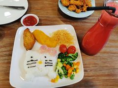 -布鲁豪斯亲子欢乐家庭餐厅