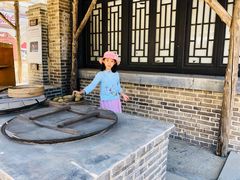 -清风小镇闯关东影视基地