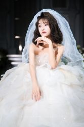 -LOVINA洛维娜婚纱礼服