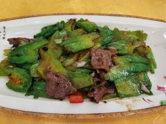 凉瓜炒牛肉-金百门·顺德海鲜酒家(陈村店)