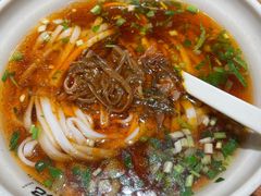 -湘人龙记老长沙米粉(鸟巢店)