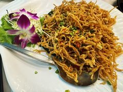 -光海鲜鱼翅餐厅(叻差拉披色路店)