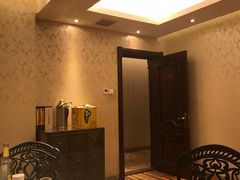 包厢-吴记酱骨炖菜馆(西大直街店)