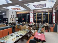 -壹阁胡羊焖饼(特色小吃街店)
