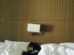 -上海滴水湖皇冠假日酒店