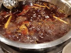 -肖肖酸萝卜鱼火锅(总店)