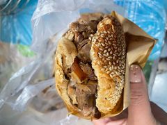 -洪峰浩老北京烧饼夹肉(角门路店)