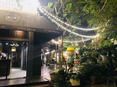 -莓园冰淇淋店