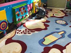 -蒙特利亲子乐园